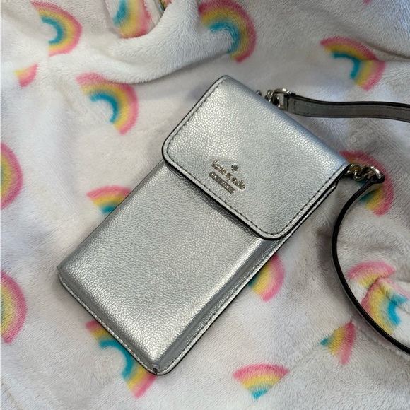 Kate Spade Silver Leather Cell Phone Crossbody Bag - Picture 2 of 5
